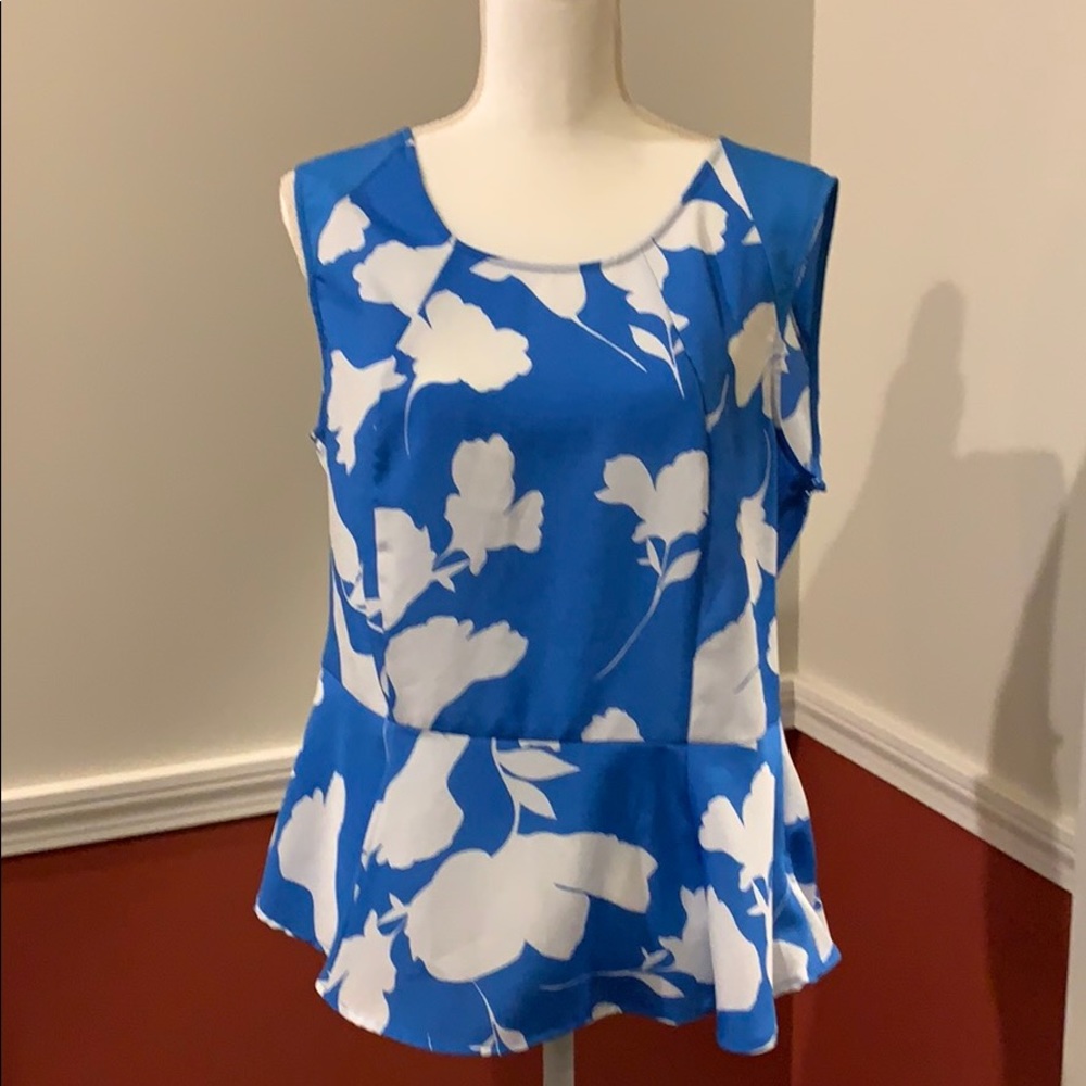 New York &Co blouse. Blue and white  Size L